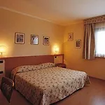 Sangallo Park Hotell 3*