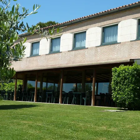 Sangallo Park Hotell 3*